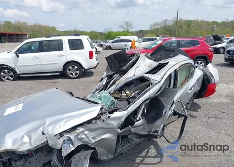 2017 Infiniti Q50 Premium/Sport/Se z USA, uszkodzony, nr VIN JN1EV7AR6HM838747